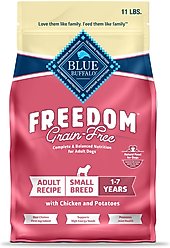 Blue Buffalo Freedom Small Breed Adult Chicken Recipe Grain-Free Dry Dog Food, 11-lb bag