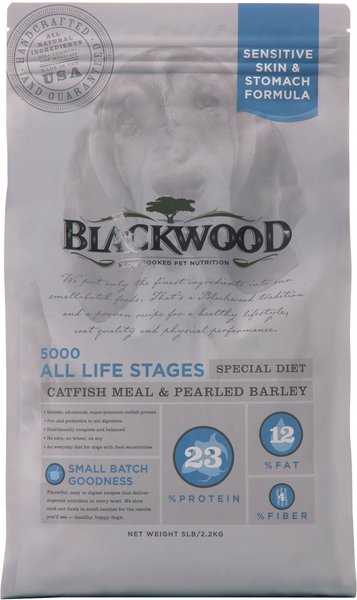 Blackwood 5000 Catfish Meal & Pearled Barley Sensitive Skin & Stomach Formula Dry Dog Food, 15-lb bag slide 1 of 7