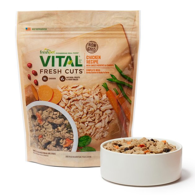 FRESHPET Vital Fresh Cuts Chicken Recipe Fresh Dog Food, 1.5lb bag