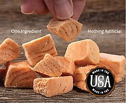 Whole Life Just One Ingredient Pure Salmon Fillet Grain-Free Freeze-Dried Cat Treats, 1-oz bag slide 2 of 6