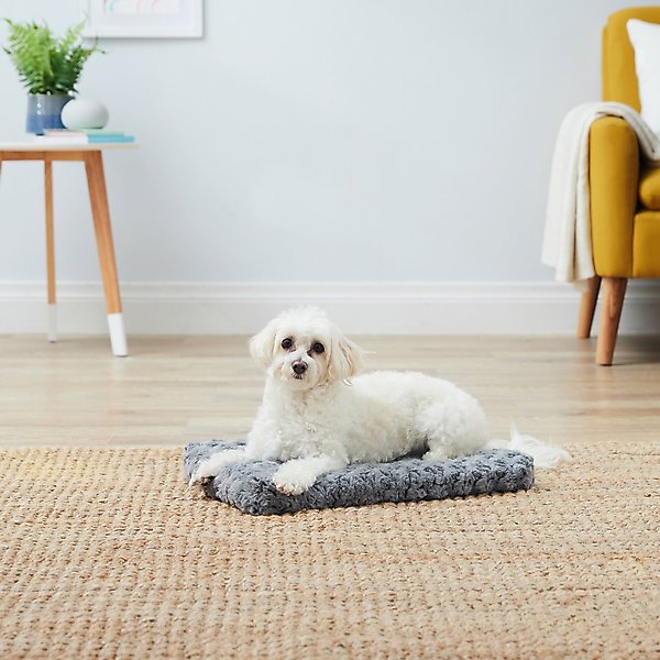 MIDWEST Quiet Time Ombre Swirl Dog Crate Mat, Grey, 18in