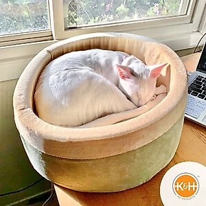 K&H Pet Products Thermo-Kitty Bed Indoor Heated Cat Bed, Sage, Small