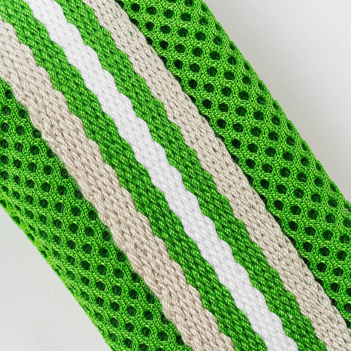 HUGO & HUDSON Easy V Dog Harness, Green, Size 9