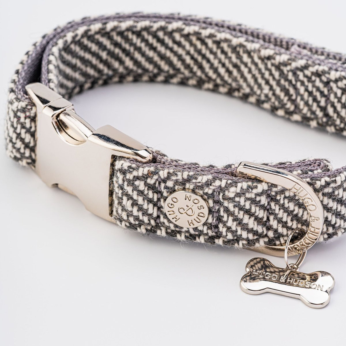 HUGO & HUDSON Herringbone Tweed Metal Buckle Dog Collar, Grey, Small
