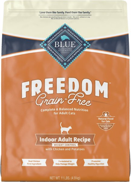Blue Buffalo Freedom Indoor Weight Control Chicken Recipe Grain-Free Dry Cat Food, 11-lb bag slide 1 of 9