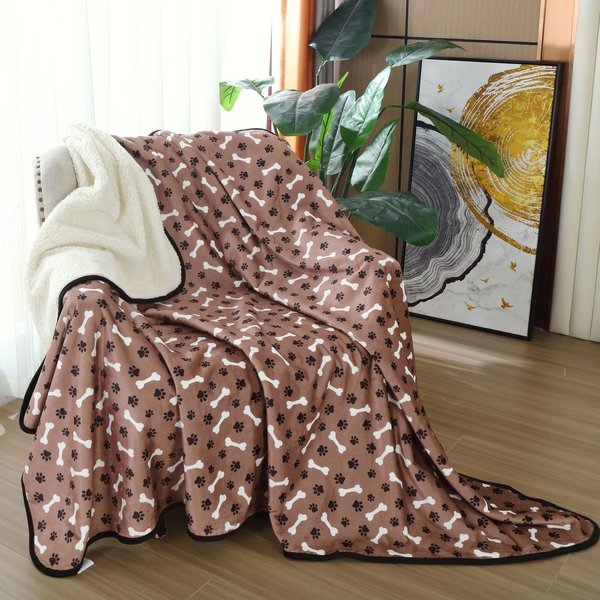 Happycare Textiles advanced Pets Print cozy Waterproof Cat & Dog blanket, White Bone slide 1 of 8
