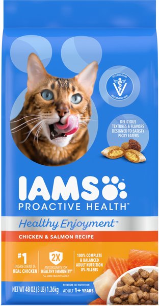Iams Proactive Health Healthy Enjoyment Immune Support Chicken & Salmon Adult Dry Cat Food, 3-lb bag slide 1 of 9