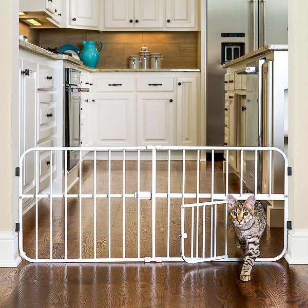 Carlson Pet Products Mini Tuffy Expandable Gate with Pet Door slide 1 of 9