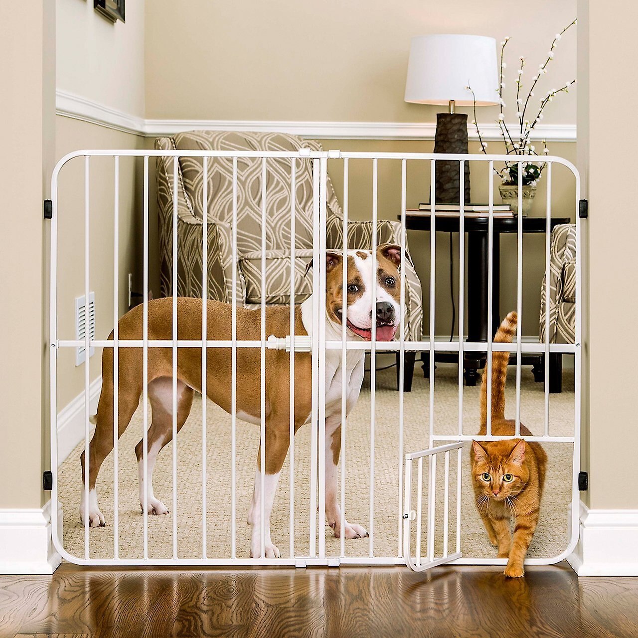 CARLSON PET PRODUCTS Extra Tall Big Tuffy Expandable Gate with Pet Door
