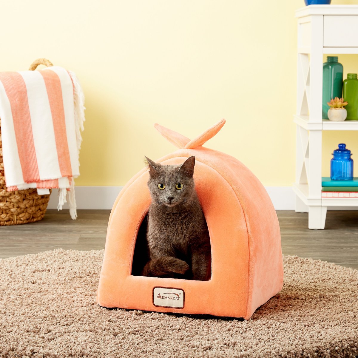 Armarkat Cave Shape Covered Cat Bed