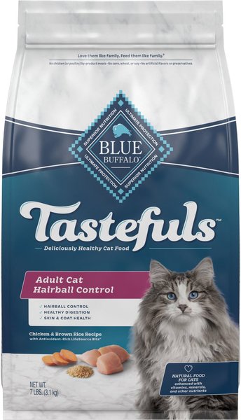 Blue Buffalo Tastefuls Hairball Control Natural Chicken & Brown Rice Recipe Adult Dry Cat Food, 7-lb bag slide 1 of 11