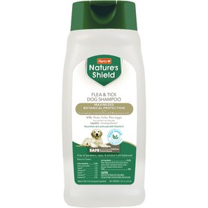 Hartz Nature's Shield Natural Flea & Tick Dog Shampoo, 14-oz bottle