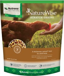 Nutrena NatureWise 7.5% Protein Scratch Grains Poultry Feed, 7-lb bag