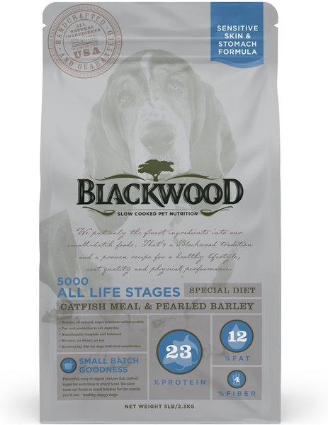 Blackwood 5000 Catfish Meal & Pearled Barley Sensitive Skin & Stomach Formula Dry Dog Food, 5-lb bag slide 1 of 7