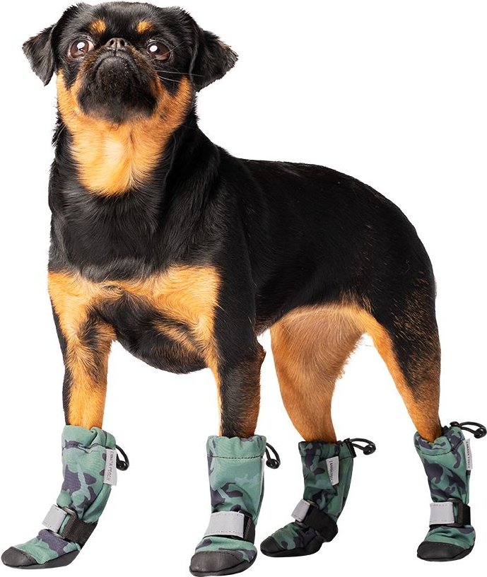 Camo best sale dog boots