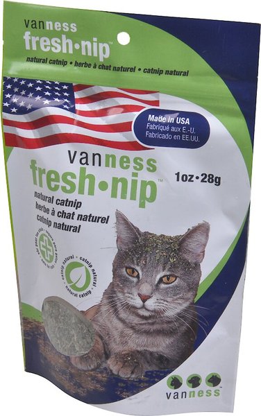 Van Ness Fresh Nip Totally Natural Catnip, 1-oz bag slide 1 of 2