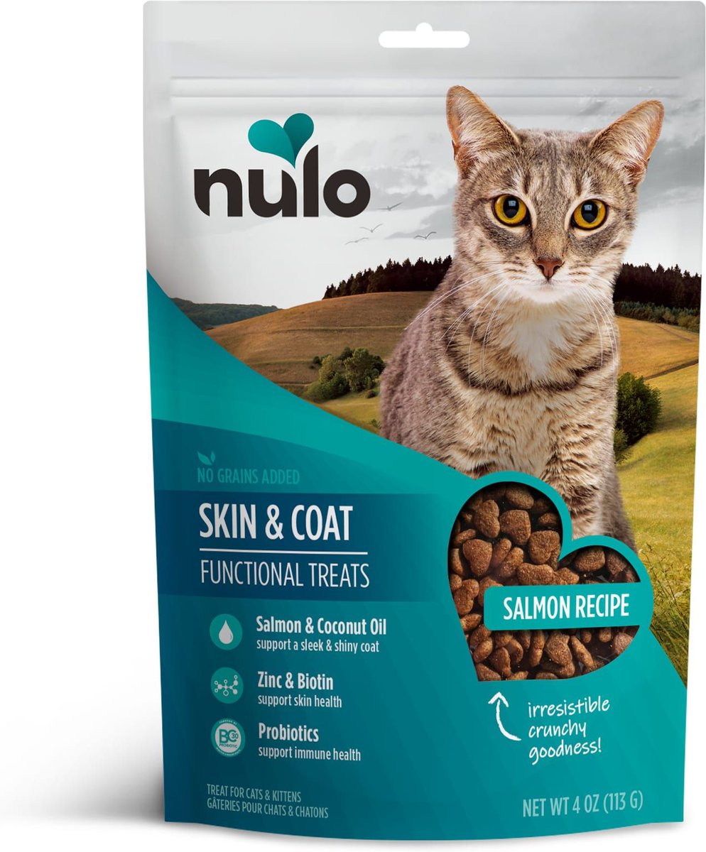 NULO Skin & Coat Salmon Recipe GrainFree Crunchy Cat Treats, 4oz bag