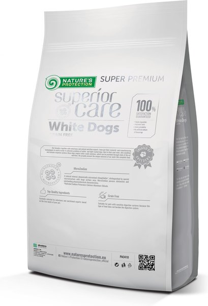 Nature's Protection Superior Care Grain-Free Salmon Junior Small Breed Dog Dry Food 