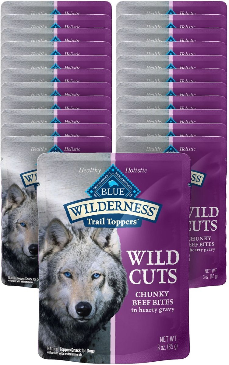 BLUE BUFFALO Wilderness Trail Toppers Wild Cuts Chunky Beef Bites in