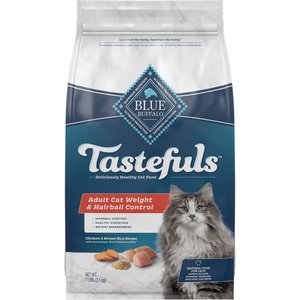 Blue Buffalo Indoor Hairball & Weight Control Chicken & Brown Rice Recipe Adult Dry Cat Food, 7-lb bag