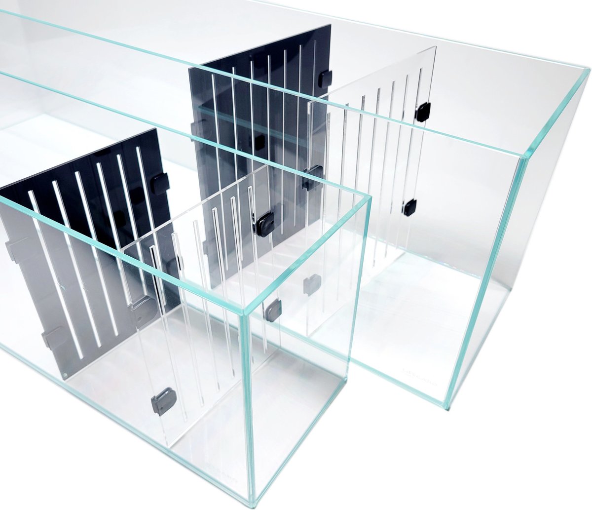 LIFEGARD Bookshelf Aquarium R460044 & R460084 Acrylic Dividers, Black