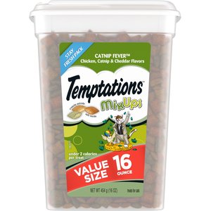 Temptations MixUps Catnip Fever Flavor Soft & Crunchy Cat Treats, 16-oz tub