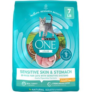 Purina ONE +Plus Sensitive Skin & Stomach Natural Adult Dry Cat Food, 7-lb bag